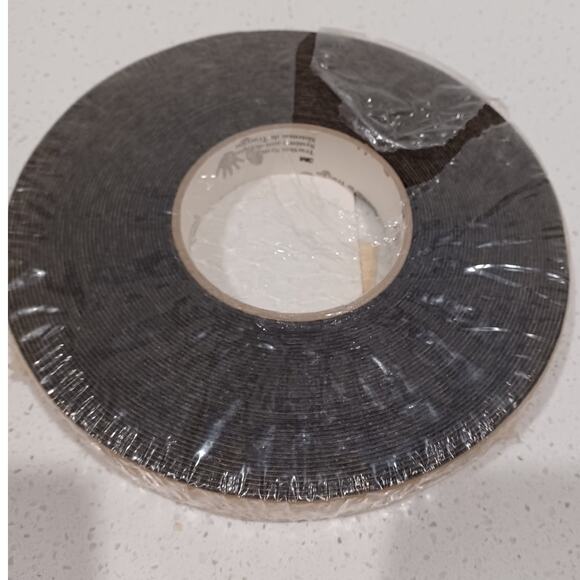 3M Traction Systems Safety-Walk Slip Resistant Material - Picture 2 of 3